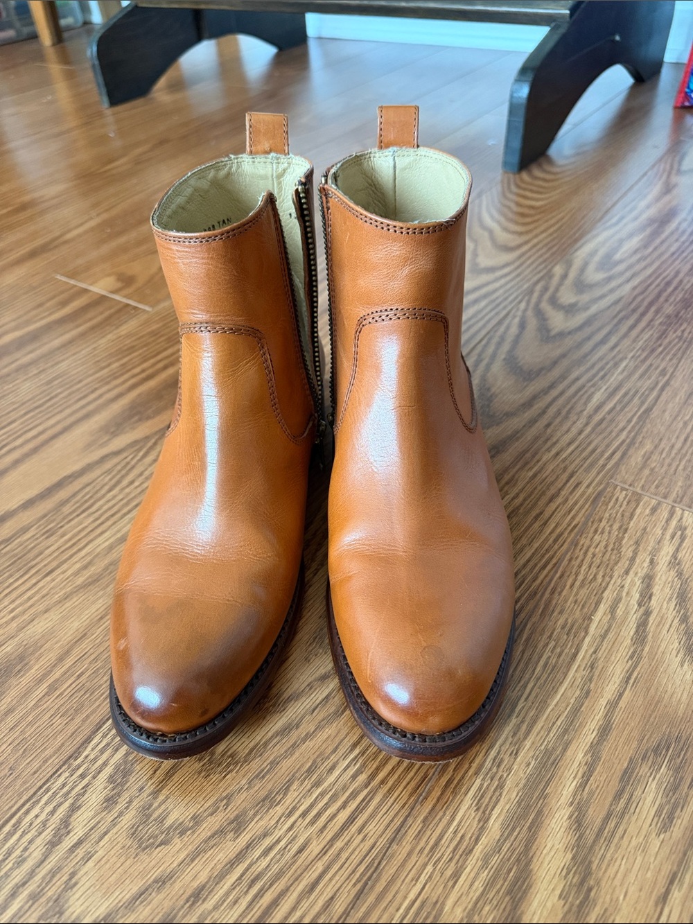 Frye Women's Tan Leather Ankle Booties